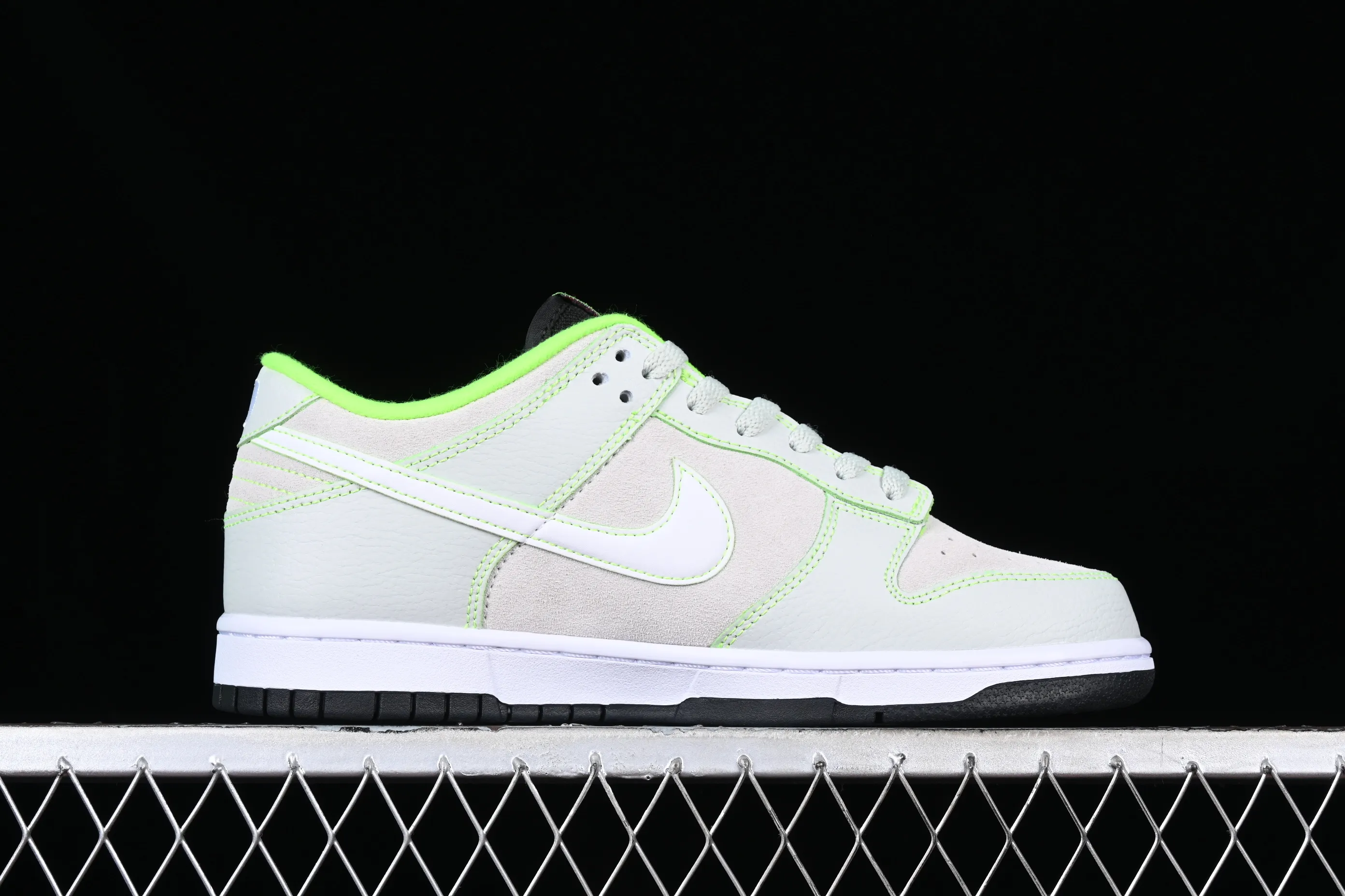 All categories Nk SB Dunk series Nk SB Dunk Low low-top sneakers Nk Dunk Low "University Of Oregon" Oregon Green Duck SB low-top casual sports skateboard shoes FQ7260-001